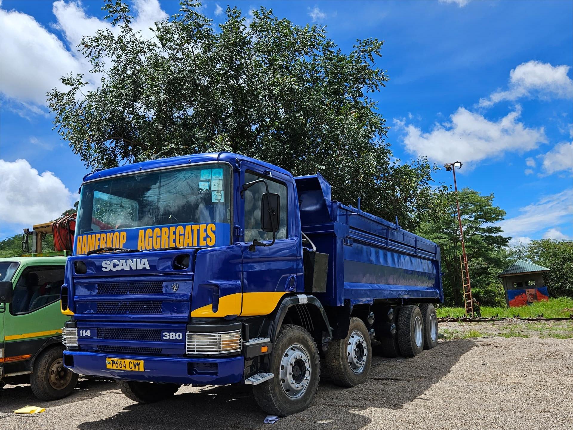 Reliable Logistics Solutions - Hamerkop Aggregates fleet truck
